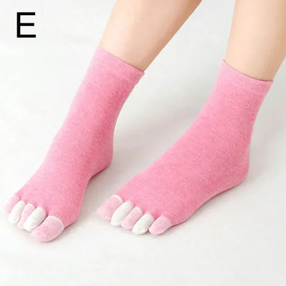 Five Toe Cotton Socks – Women’s Kawaii Casual Style – Elegant Men's Accessory | Accessorio Uomo Elegante
