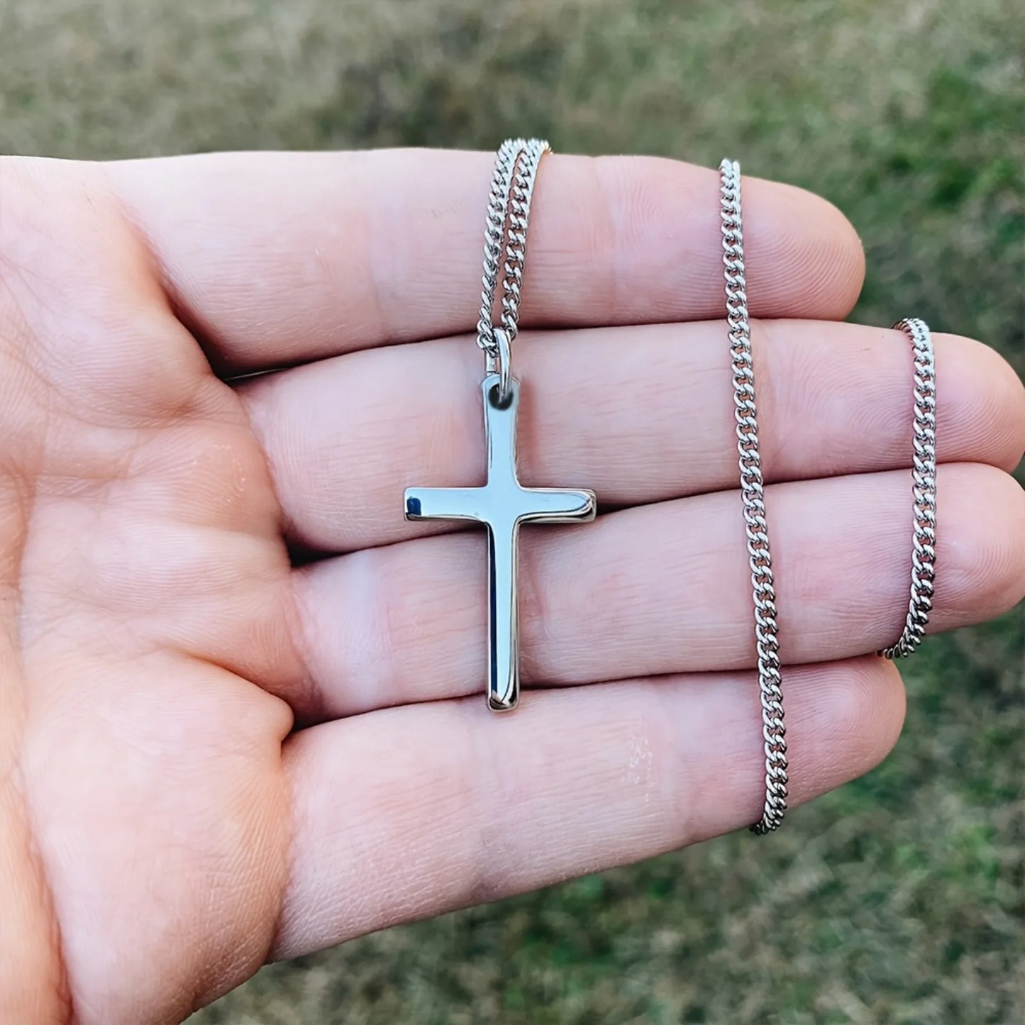 DRAVEN — Minimalist Cross Pendant Necklace – Trendy Stainless Steel Jewelry for Men