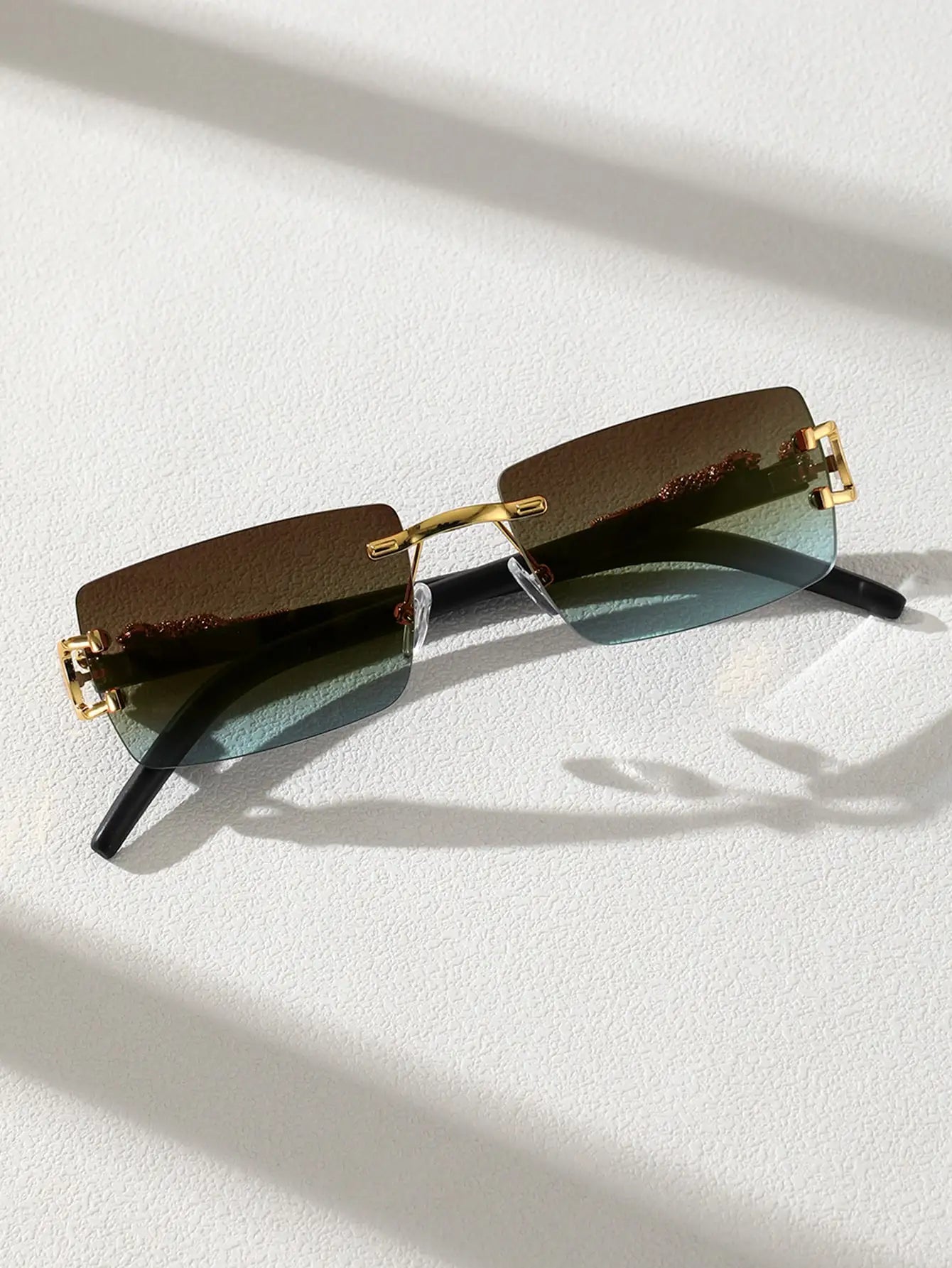 Frameless Rectangle Sunglasses – Trendy Minimal Style – Elegant Men's Accessory | Accessorio Uomo Elegante