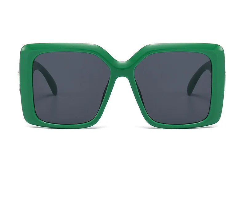 Popular Square Sunglasses – Luxury Retro Travel Style – Elegant Men's Accessory | Accessorio Uomo Elegante