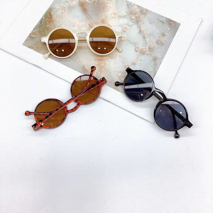 Kids Trendy Sunglasses – Street Fashion Style – Elegant Men's Accessory | Accessorio Uomo Elegante