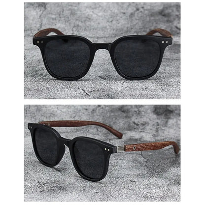 Retro Wood Grain Sunglasses – Square Frame UV Protection – Elegant Men's Accessory | Accessorio Uomo Elegante