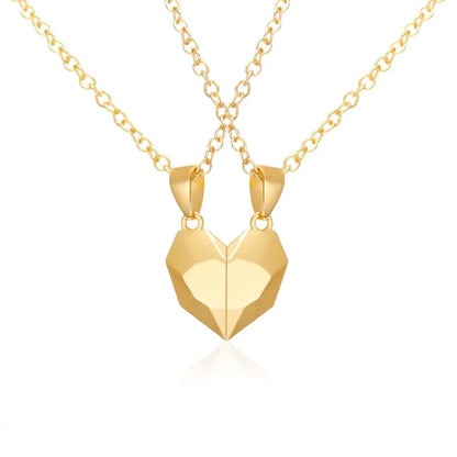 Magnetic Wishing Stone Couple Necklace – Black and White Pendant Jewelry for Men and Women