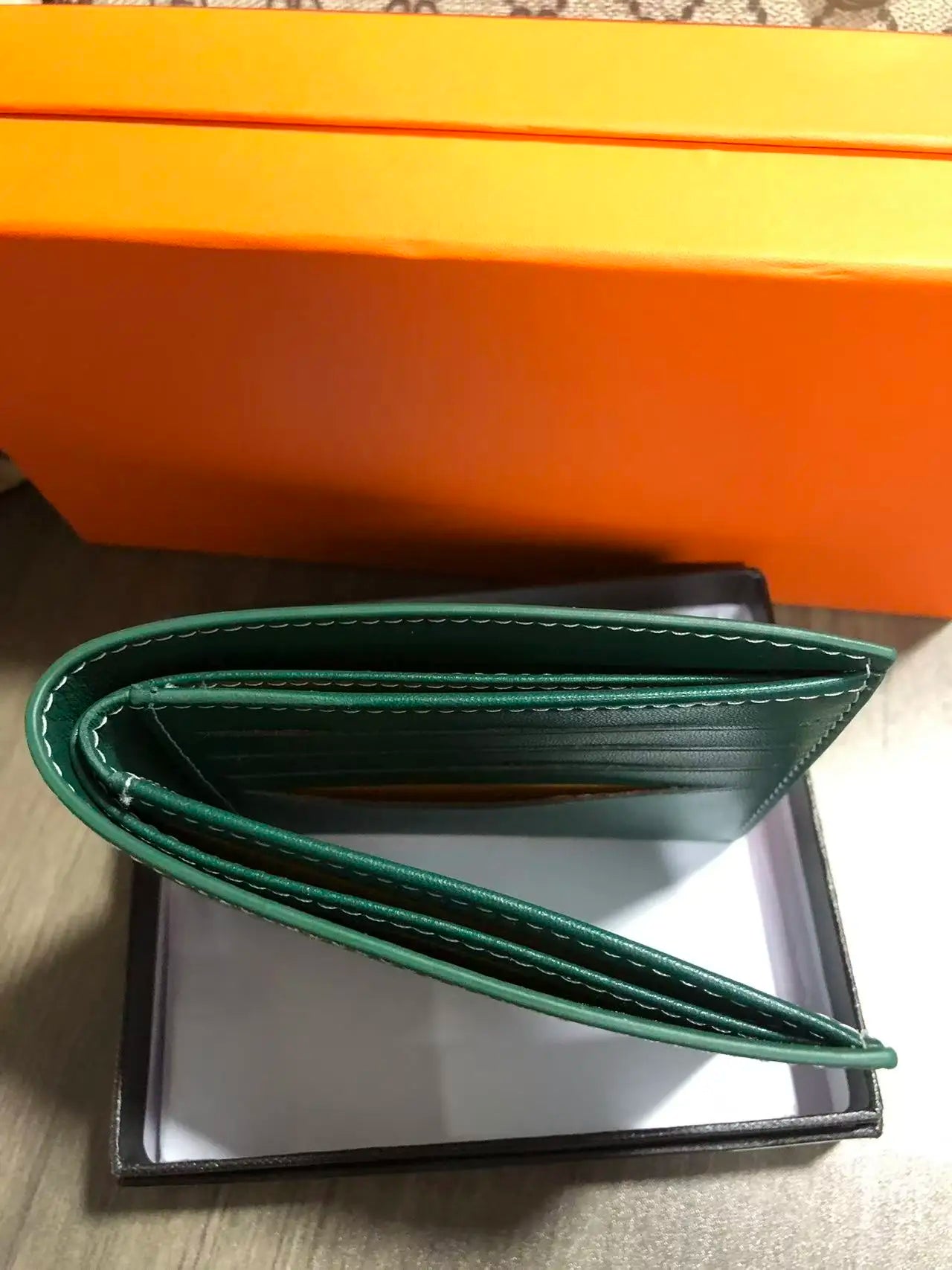 Luxury Embroidered Leather Wallet 2025 Short Slim Design – Elegant Men's Accessory | Accessorio Uomo Elegante