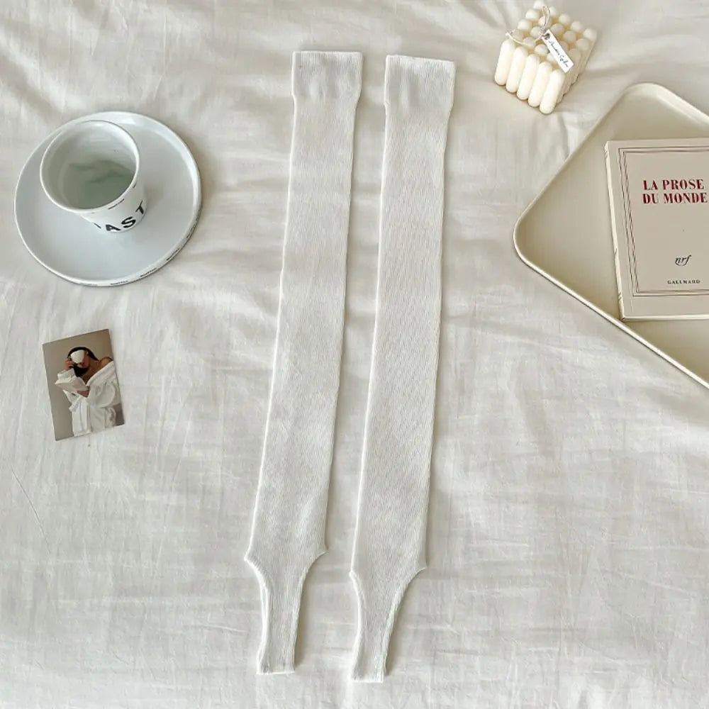 DRAVEN — Solid Color Knee High Socks – Women’s Elegant Street Style