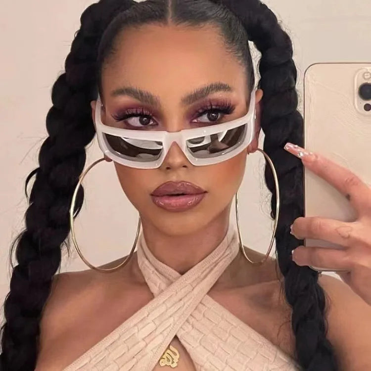 Futuristic Concave Sunglasses – Punk Minimal Style – Elegant Men's Accessory | Accessorio Uomo Elegante