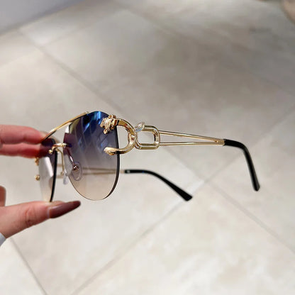 Luxury Rimless Sunglasses – Oversized Vintage Style – Elegant Men's Accessory | Accessorio Uomo Elegante