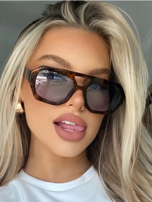 DRAVEN — Designer Square Sunglasses – Ocean Color Rivet Design — Sunglasses | DRAVEN