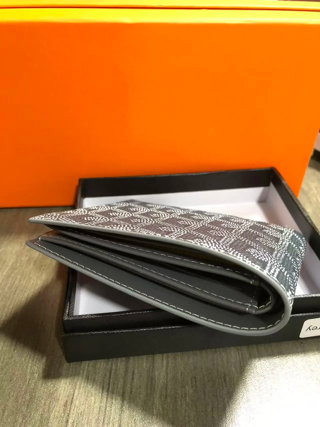 DRAVEN — Luxury Embroidered Leather Wallet 2025 Short Slim Design