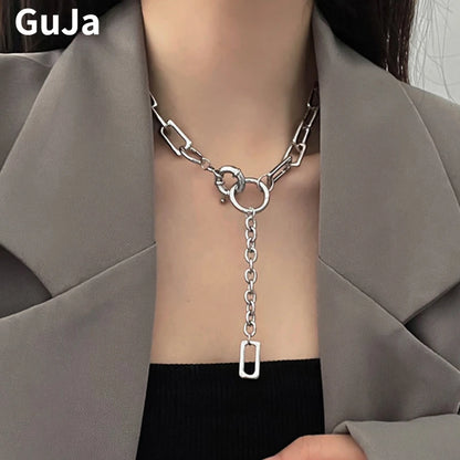 Elegant Metal Chain Necklace – Minimalist Fashion Jewelry for Women 2024 – Elegant Men's Accessory | Accessorio Uomo Elegante
