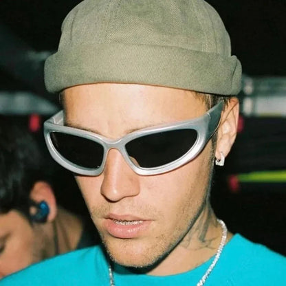 Sports Cycling Sunglasses – Y2K Modern Style – Elegant Men's Accessory | Accessorio Uomo Elegante