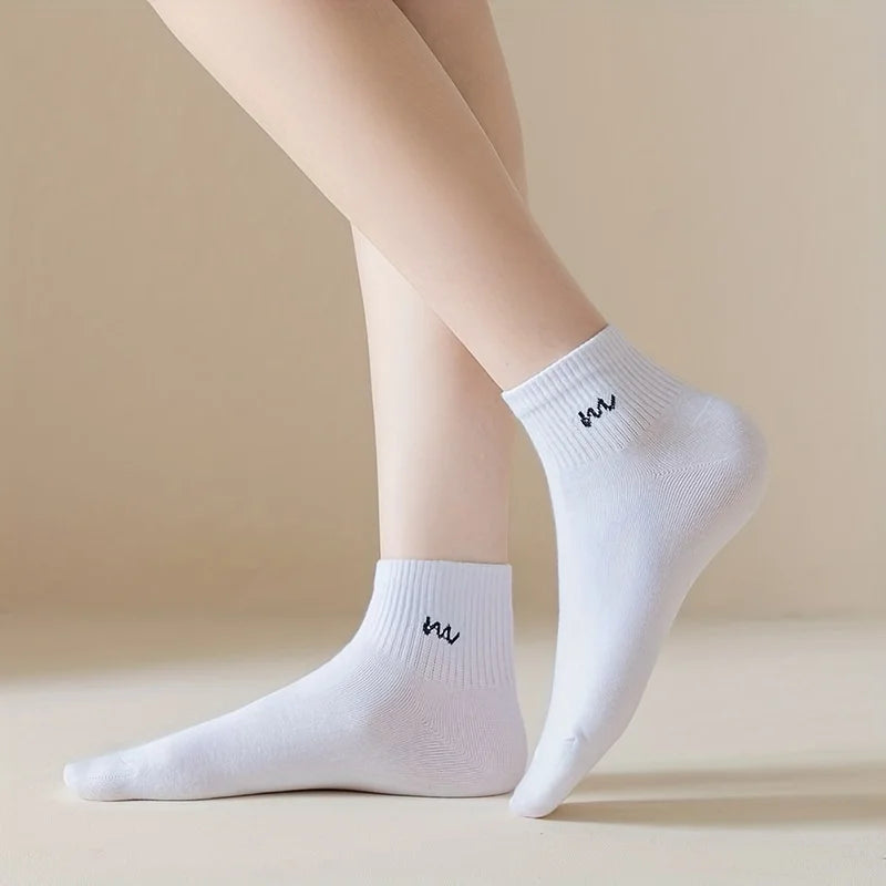 DRAVEN — 5 Pairs Letter Print Short Socks – Soft Breathable Design