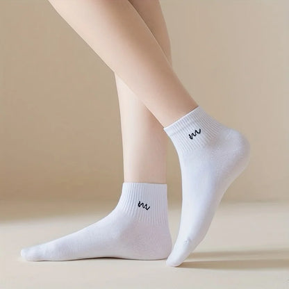 5 Pairs Letter Print Short Socks – Soft Breathable Design