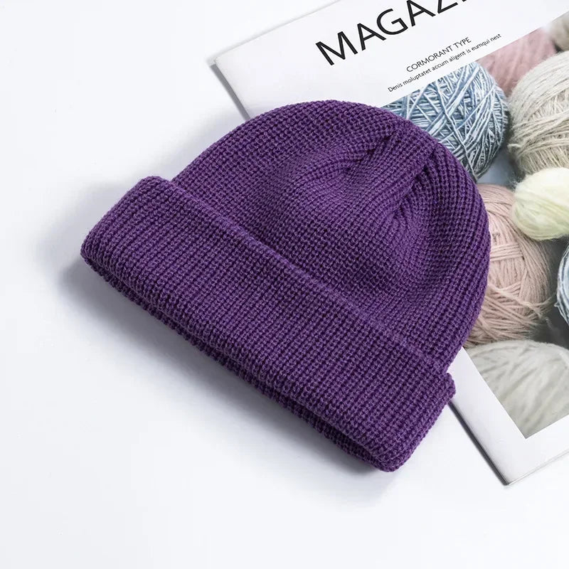 Classic Wool Beanie – Minimal Warm Knit Hat – Elegant Men's Accessory | Accessorio Uomo Elegante