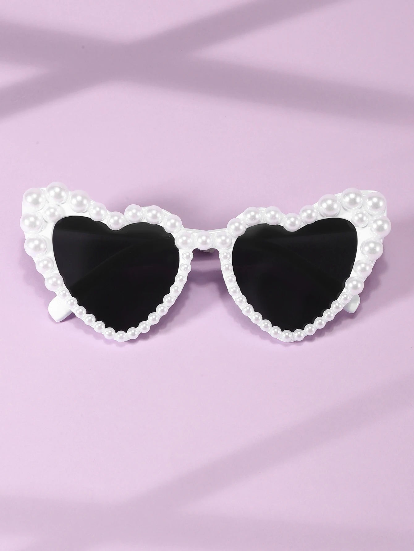 Pearl Heart Sunglasses – Luxury Shimmer Love Bling Eyewear – Elegant Men's Accessory | Accessorio Uomo Elegante