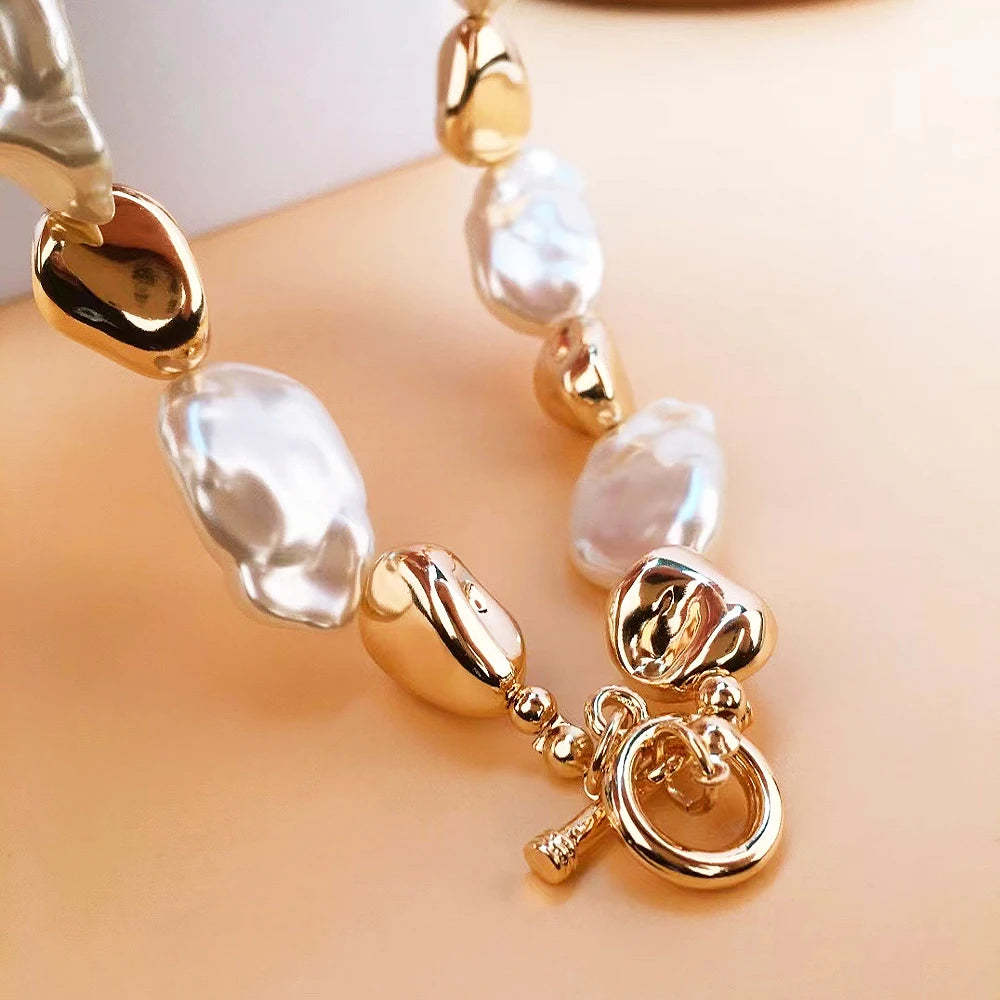 DRAVEN — Palace Style Pearl Necklace – Elegant and Noble Jewelry for Women