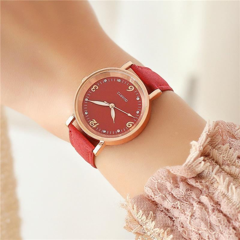 DRAVEN — Soft Elegance – Women’s Leather Strap Watch with Bracelet-Inspired Design