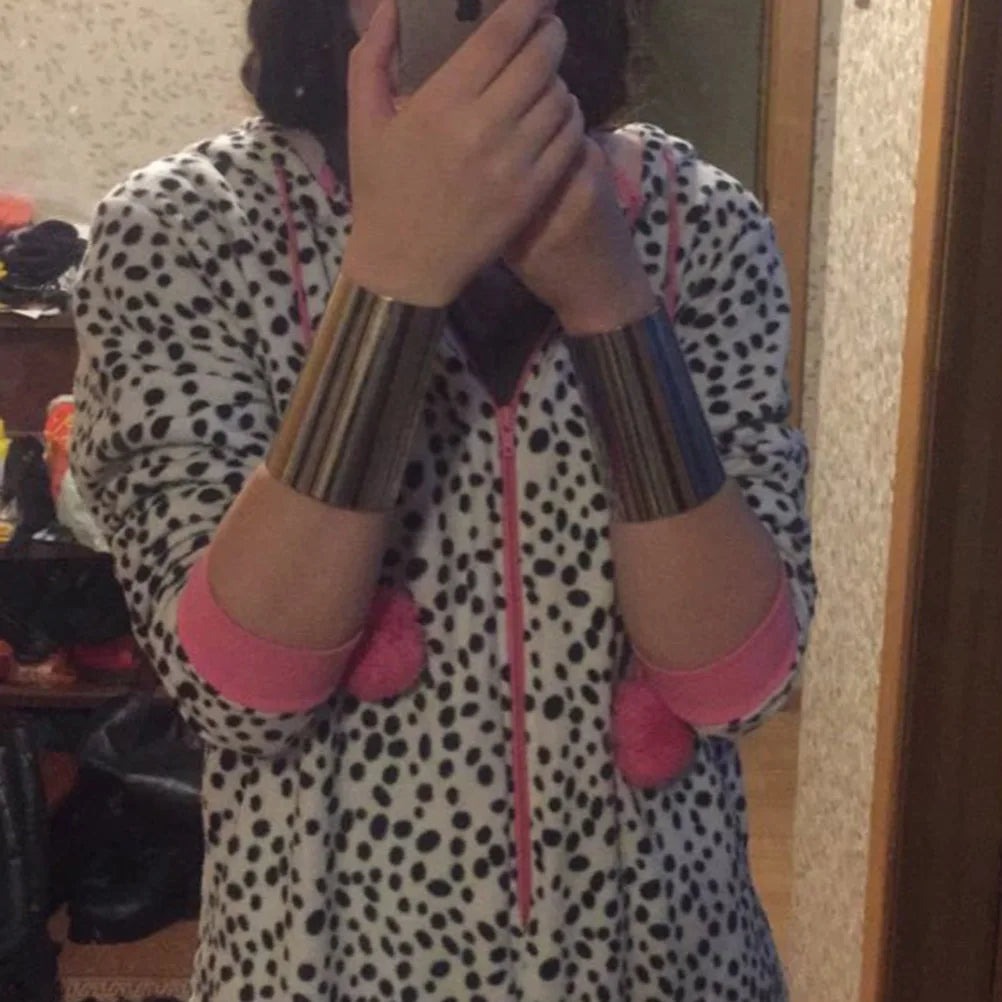 Wide Golden Metal Bracelet – Elegant Men's Accessory | Accessorio Uomo Elegante