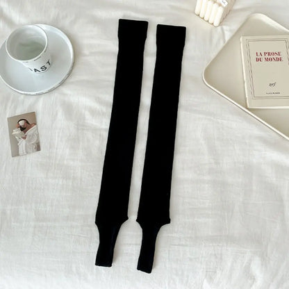 Solid Color Knee High Socks – Women’s Elegant Street Style – Elegant Men's Accessory | Accessorio Uomo Elegante