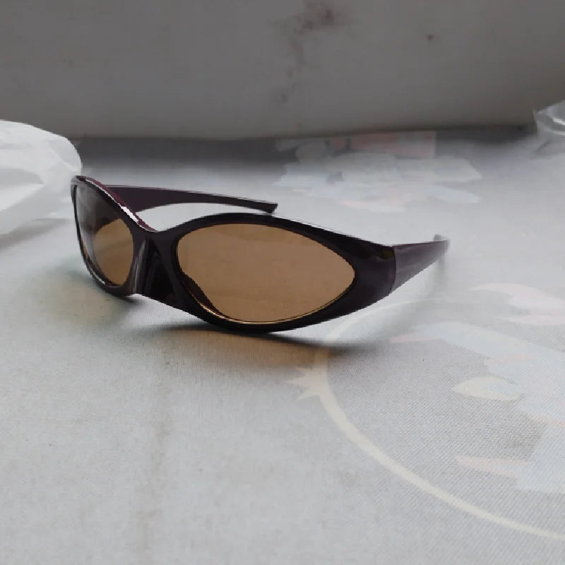 Burgundy Cat Eye Sunglasses – Reflective Punk Luxury Shades – Elegant Men's Accessory | Accessorio Uomo Elegante