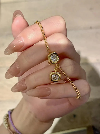 Glossy Small Square Bracelet – Elegant Men's Accessory | Accessorio Uomo Elegante