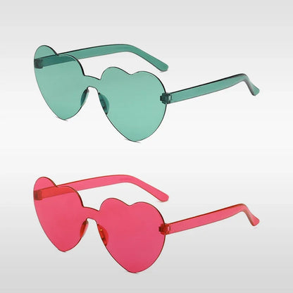 Red Heart Sunglasses – Designer Retro Cat Eye Y2K Shades – Elegant Men's Accessory | Accessorio Uomo Elegante