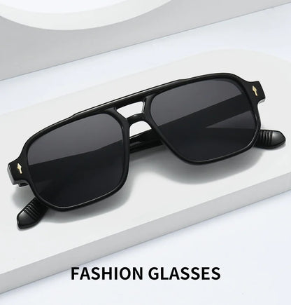 Retro Double Bridge Sunglasses – Luxury Rivet Design – Elegant Men's Accessory | Accessorio Uomo Elegante