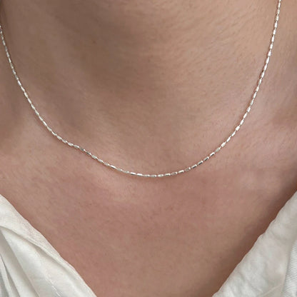 925 Sterling Silver Geometric Bead Choker – Delicate Shiny Necklace for Women – Elegant Men's Accessory | Accessorio Uomo Elegante