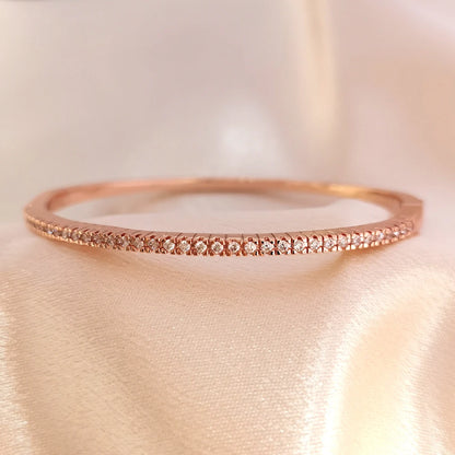 Luxury Fine Bangle Bracelet – Elegant Men's Accessory | Accessorio Uomo Elegante