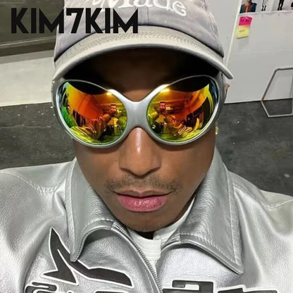 Retro Futuristic Sunglasses – Steampunk Y2K Style – Elegant Men's Accessory | Accessorio Uomo Elegante