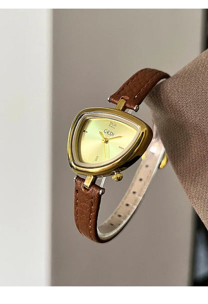 Men’s Triangular Luxury Watch – Bold Stainless Steel Design – Elegant Men's Accessory | Accessorio Uomo Elegante