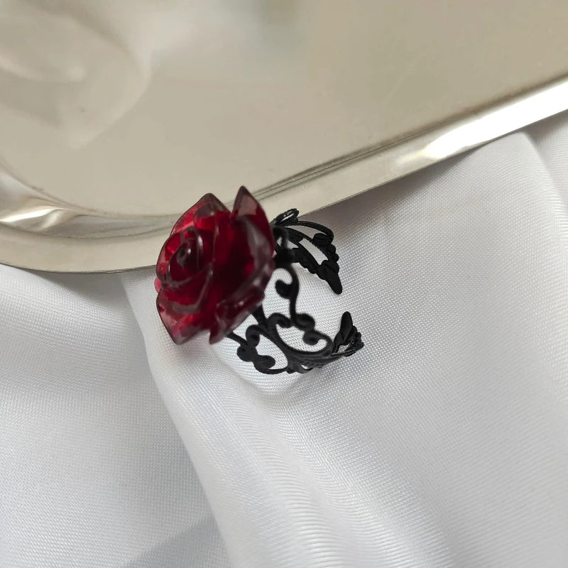 DRAVEN — Gothic Red Rose Adjustable Ring