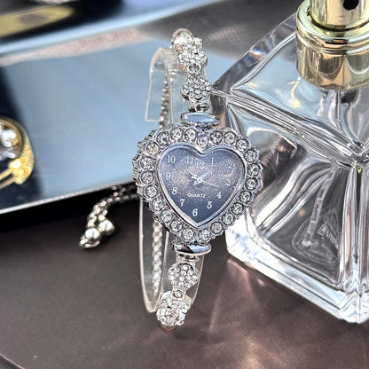 Blooming Heart – Women’s Diamond Flower Watch with Ribbon Strap – Elegant Men's Accessory | Accessorio Uomo Elegante