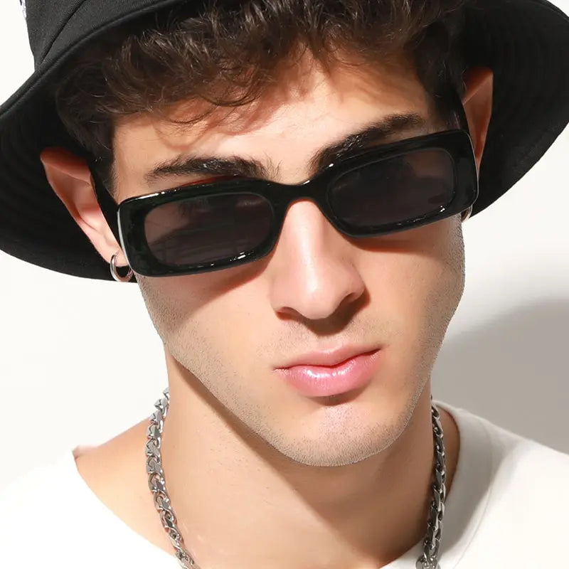 DRAVEN — Retro Square Sunglasses – Classic Small Frame Design