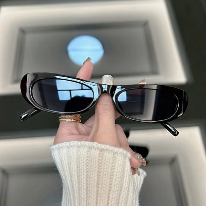 Small Square Sunglasses – Vintage Black Designer Style – Elegant Men's Accessory | Accessorio Uomo Elegante