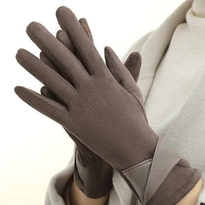 Suede Touchscreen Gloves – Women’s Elegant Winter Style – Elegant Men's Accessory | Accessorio Uomo Elegante