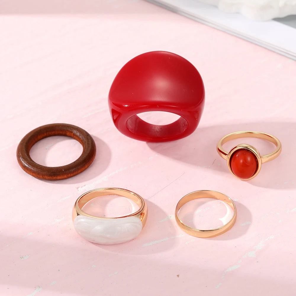 Red Geometric Resin Ring Set – Elegant Men's Accessory | Accessorio Uomo Elegante