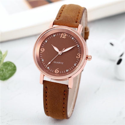 Soft Elegance – Women’s Leather Strap Watch with Bracelet-Inspired Design – Elegant Men's Accessory | Accessorio Uomo Elegante