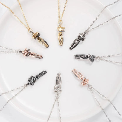 Embrace Couple Pendant Necklace – Punk Hug Jewelry for Men and Women – Elegant Men's Accessory | Accessorio Uomo Elegante