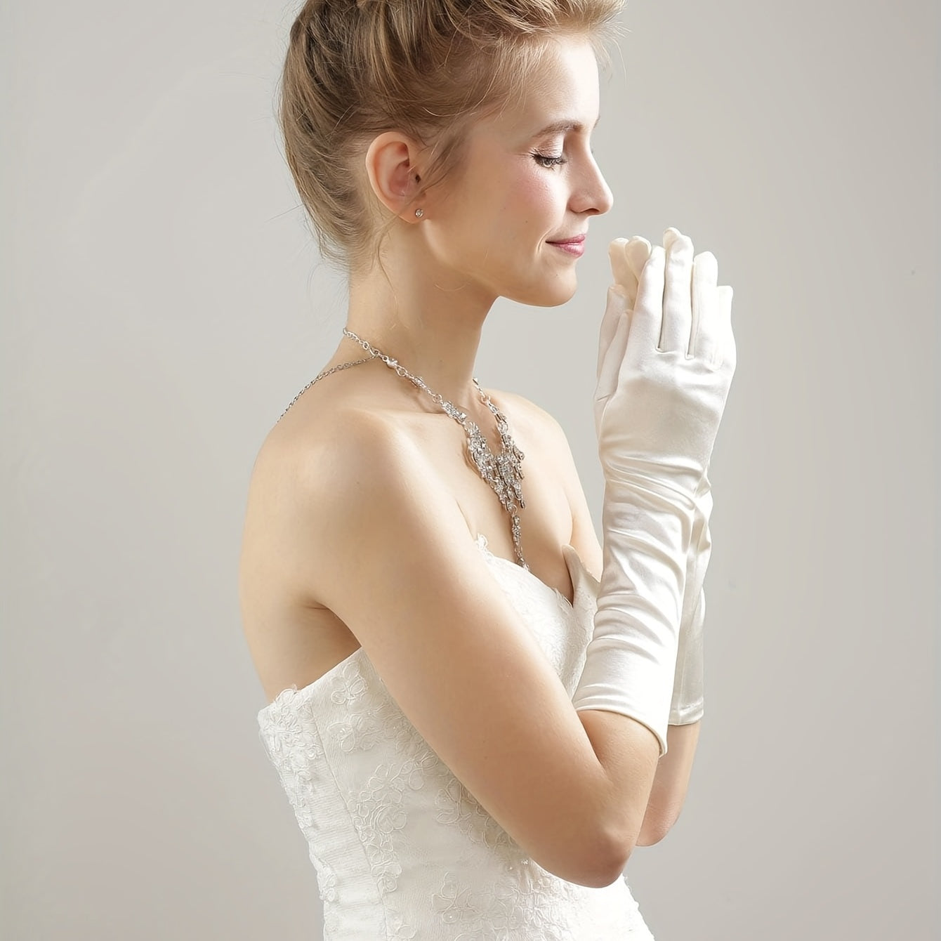 DRAVEN — White Satin Dress Gloves – Elegant Bridal Wedding Style
